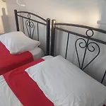 Rouchotas By Viktor 1rst Floor Apartament *