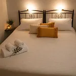 Rouchotas By Viktor 1rst Floor * 아르고스톨리온