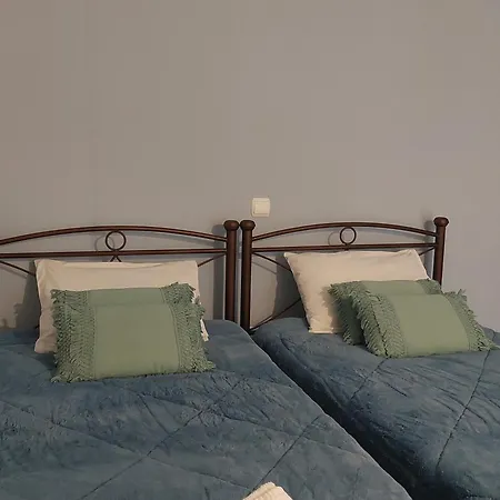 Rouchotas By Viktor 1rst Floor Apartamento