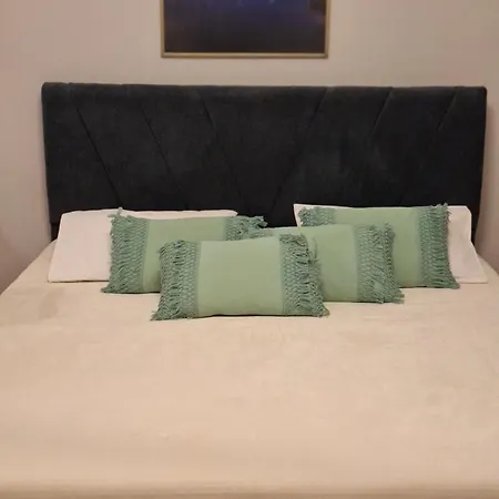 Rouchotas By Viktor 1rst Floor Apartment