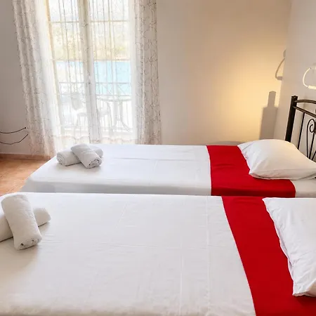 Rouchotas By Viktor 1rst Floor Apartment Argostoli (Kefalonia)