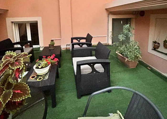 Rouchotas By Viktor 1rst Floor Apartman