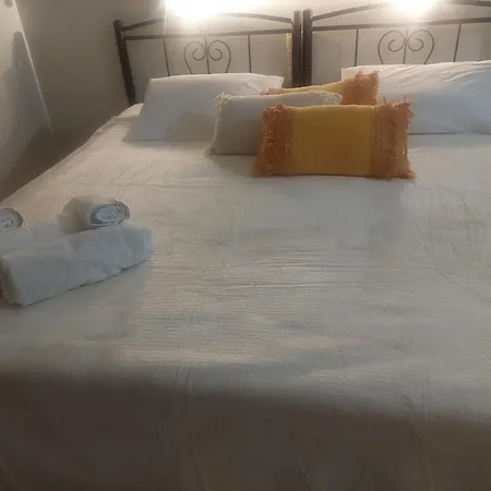 Rouchotas By Viktor 1rst Floor