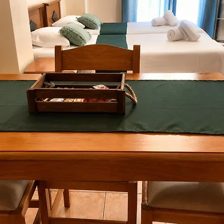 Rouchotas By Viktor 1rst Floor Apartament *