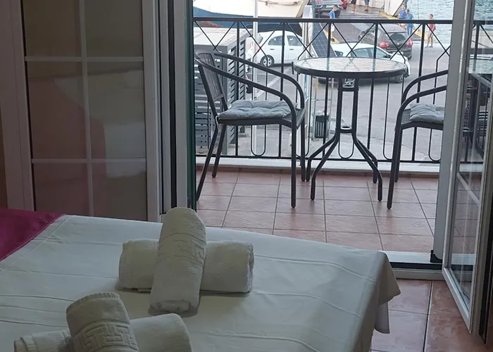 Rouchotas By Viktor 1rst Floor *